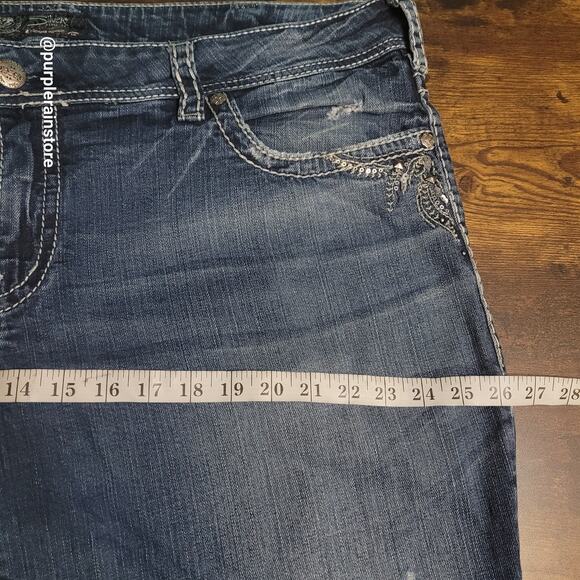 Silver Jeans 24 Suki Straight High Rise Tummy Control Embellished Thick Stitch - Picture 9 of 14